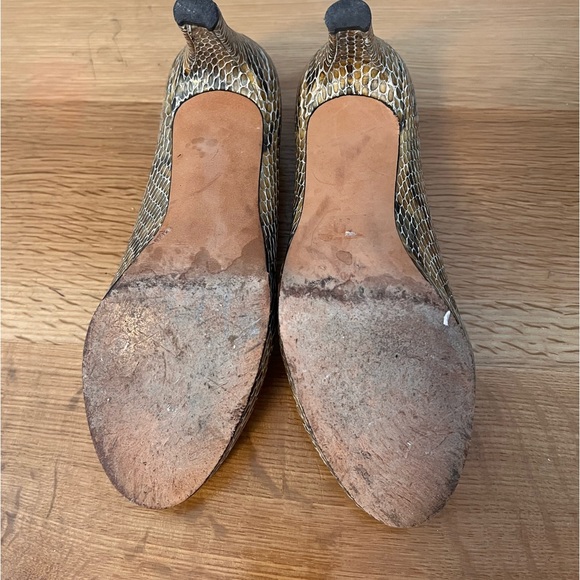 Stuart Weitzman python embossed peep toe pump - Picture 9 of 9